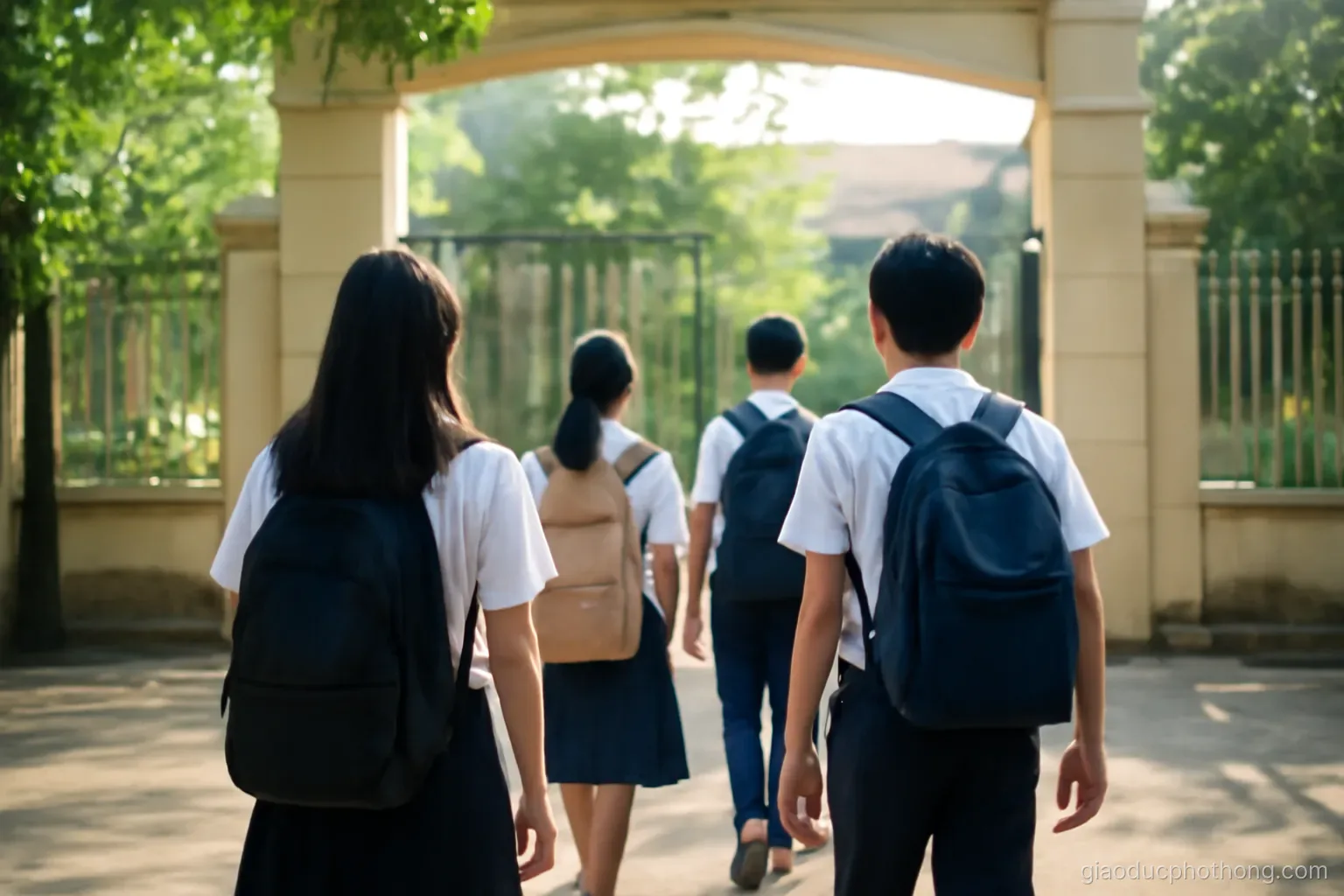 Thi lại và cải thiện điểm: các quy định cần biết